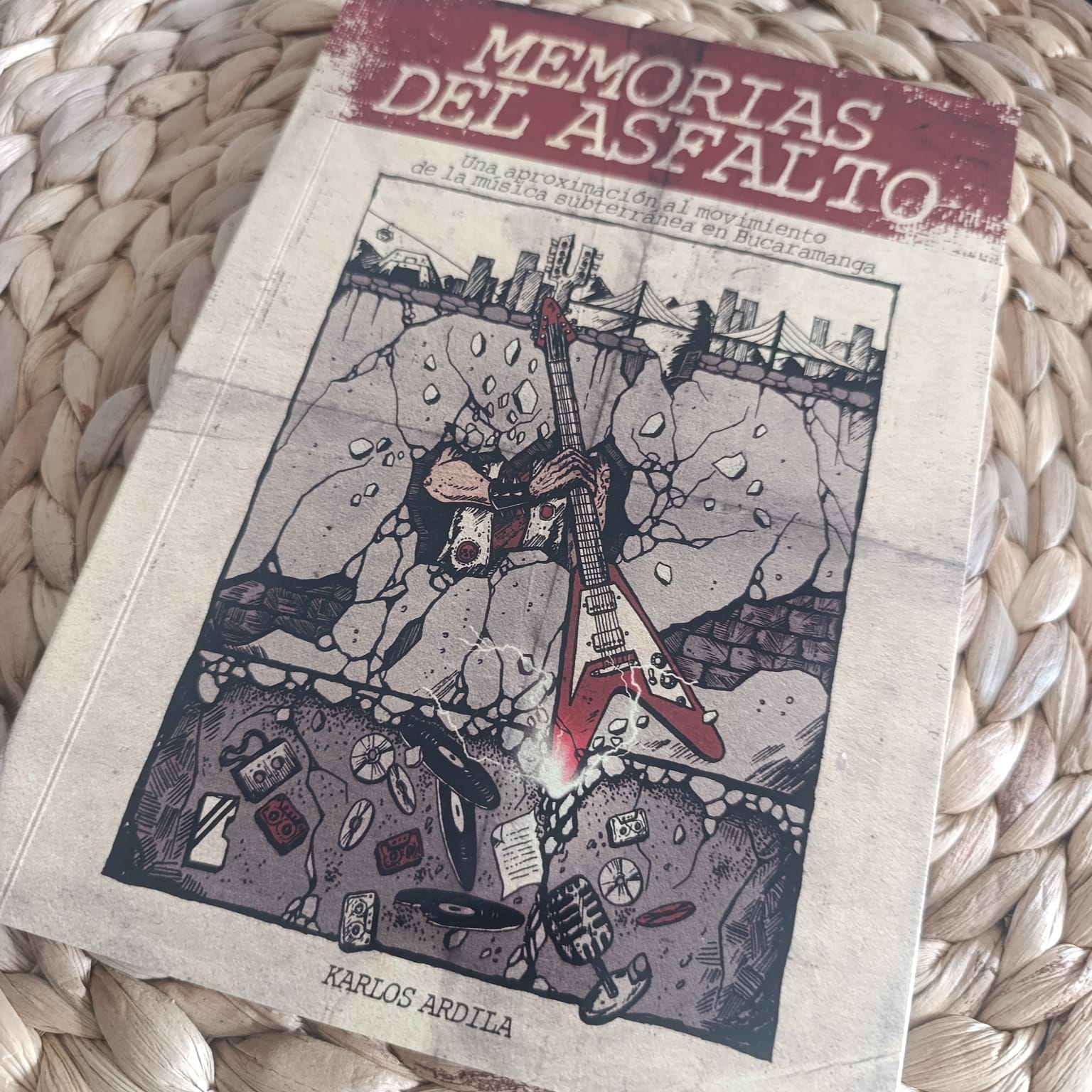 MEMORIAS DEL ASFALTO