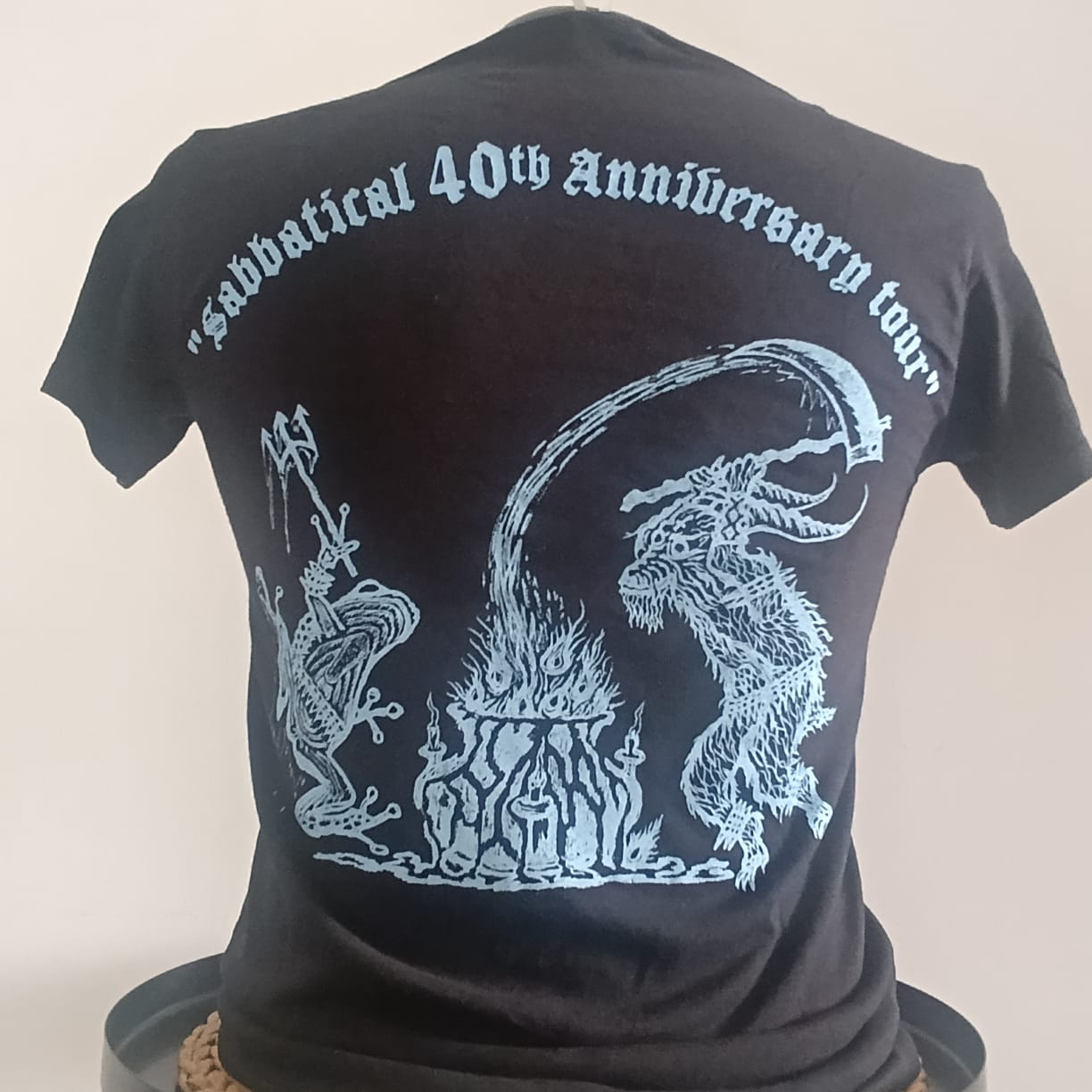 SABBAT - Sabbatical 40th Anniversary Tour 2024 - TS (Talla S) - Imagen 2